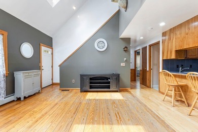 Well maintained 3-bedroom, 2-bath contemporary Cape nestled on - photo 11