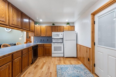 Well maintained 3-bedroom, 2-bath contemporary Cape nestled on - photo 14