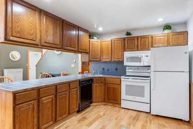 Well maintained 3-bedroom, 2-bath contemporary Cape nestled on - photo 15