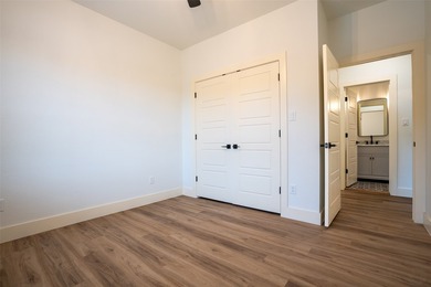 This 3 bedroom, 2.5 bathroom home offers a clean, functional - photo 31