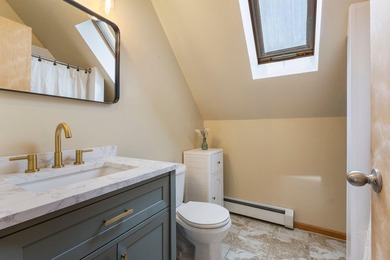 Well maintained 3-bedroom, 2-bath contemporary Cape nestled on - photo 34