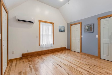 Well maintained 3-bedroom, 2-bath contemporary Cape nestled on - photo 36