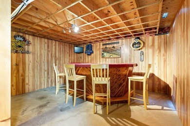 Well maintained 3-bedroom, 2-bath contemporary Cape nestled on - photo 39