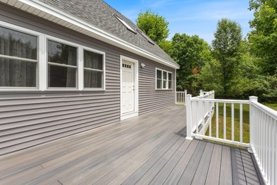 Well maintained 3-bedroom, 2-bath contemporary Cape nestled on - photo 47