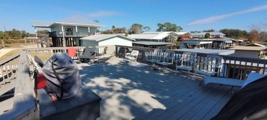 Welcome to effortless waterfront living in the peaceful, golf - photo 8