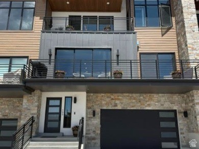 Jordanelle Reservoir Townhome/Townhouse For Sale in Hideout Utah