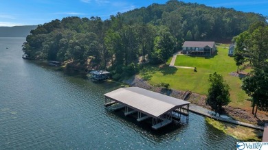 Lake Guntersville Lot For Sale in Scottsboro Alabama