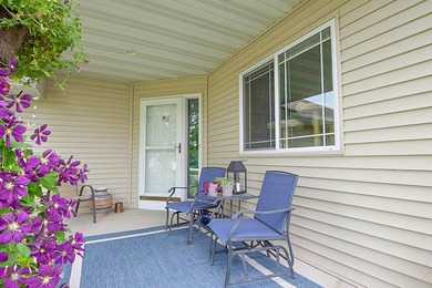 Discover this beautifully refreshed 3-bedroom, 3-bath townhome - photo 3