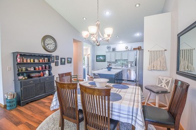Discover this beautifully refreshed 3-bedroom, 3-bath townhome - photo 10