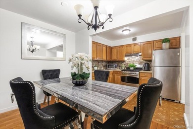 Welcome to this well-maintained three-family home in the Bronx - photo 11