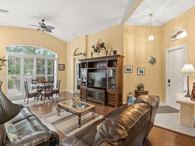 Indoor-outdoor living takes center stage in this well-maintained - photo 12