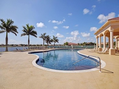 Indoor-outdoor living takes center stage in this well-maintained - photo 20