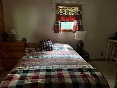 Location Location!! If you're looking for a terrific private - photo 21