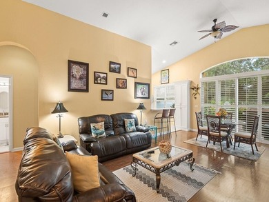 Indoor-outdoor living takes center stage in this well-maintained - photo 23
