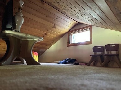 Location Location!! If you're looking for a terrific private - photo 26