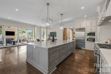 Waterfront luxury in this exceptional all-brick estate nestled - photo 8
