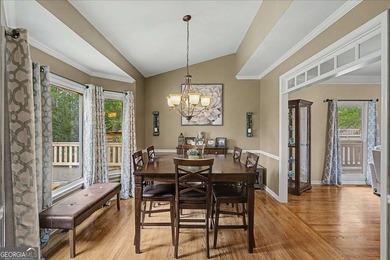 Welcome home to this spacious 5 bedroom, 4.5 bathroom residence - photo 11