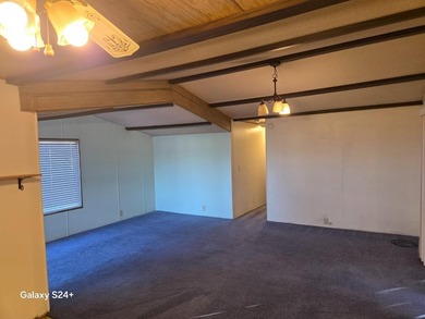 2 bedroom, 1 bathroom mobile home with an expando. Located in - photo 14
