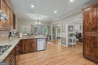 Welcome home to this spacious 5 bedroom, 4.5 bathroom residence - photo 17