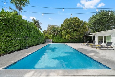 Nestled on prestigious Prairie Avenue in the heart of Mid-Beach - photo 18