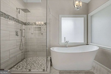 Welcome home to this spacious 5 bedroom, 4.5 bathroom residence - photo 20