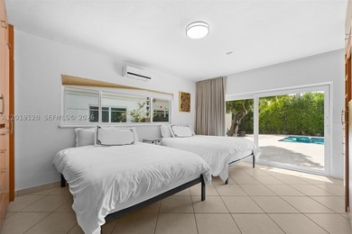 Nestled on prestigious Prairie Avenue in the heart of Mid-Beach - photo 20