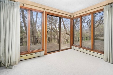 Step into a true time capsule of style-this one-of-a-kind 3 bed - photo 20