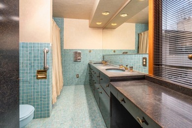 Step into a true time capsule of style-this one-of-a-kind 3 bed - photo 21
