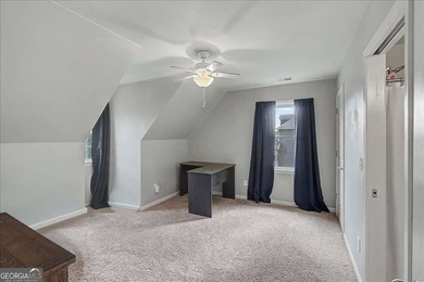 Welcome home to this spacious 5 bedroom, 4.5 bathroom residence - photo 23