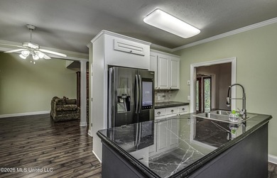 Welcome home to 8 Lakeview Drive in Raymond! Situated on a one - photo 23
