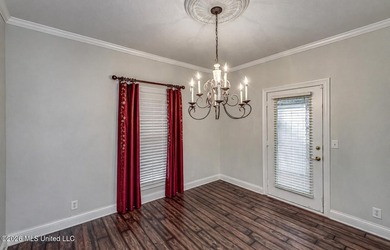 Welcome home to 8 Lakeview Drive in Raymond! Situated on a one - photo 25