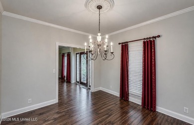 Welcome home to 8 Lakeview Drive in Raymond! Situated on a one - photo 26