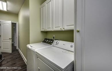 Welcome home to 8 Lakeview Drive in Raymond! Situated on a one - photo 28
