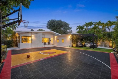 Nestled on prestigious Prairie Avenue in the heart of Mid-Beach - photo 30