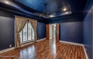 Welcome home to 8 Lakeview Drive in Raymond! Situated on a one - photo 32