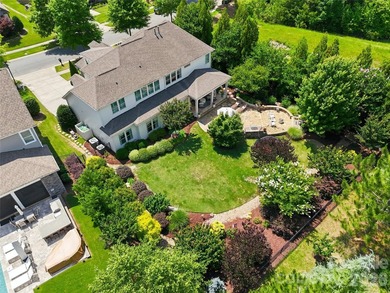 Welcome to a truly exceptional luxury residence in the highly - photo 44