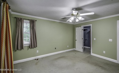Welcome home to 8 Lakeview Drive in Raymond! Situated on a one - photo 49