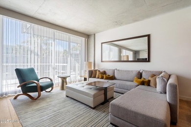 Located in Paradise Valley, freshly remodeled and newly - photo 5