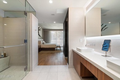 Located in Paradise Valley, freshly remodeled and newly - photo 10
