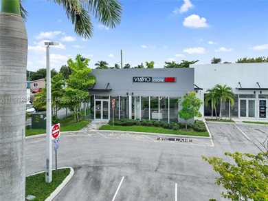 100% Fully Leased Triple Net investment opportunity with this - photo 8