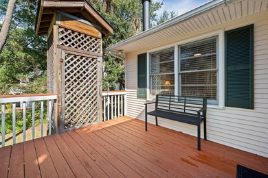 Just a short walk from the sand, this classic Edisto Beach home - photo 36