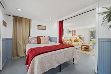 Just a short walk from the sand, this classic Edisto Beach home - photo 46
