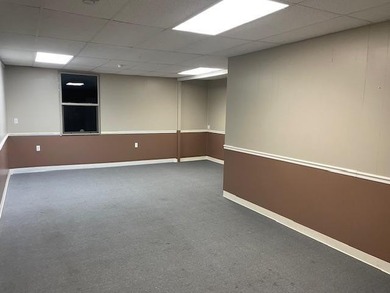 Great opportunity for a downtown commercial building with 3 - photo 6
