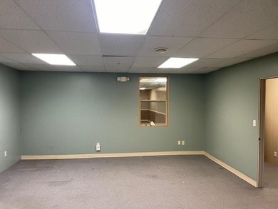 Great opportunity for a downtown commercial building with 3 - photo 7