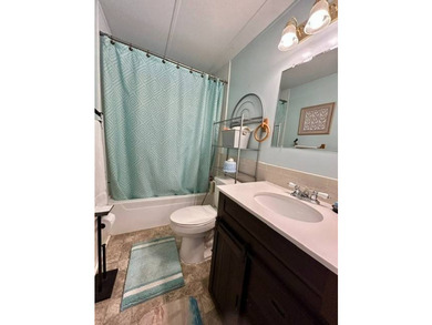 Welcome home to this 2BR 2Bath Home on a corner lot next to a - photo 9