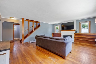 Welcome home to this spacious and well cared for property - photo 10