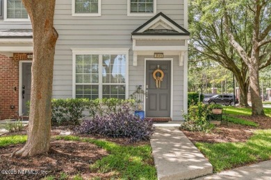 Lake Condo For Sale in Jacksonville, Florida