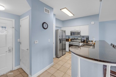 CENTERED VIEWS. DEEDED PARKING. GULF-FRONT PRIMARY SUITE. Shores - photo 2