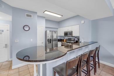CENTERED VIEWS. DEEDED PARKING. GULF-FRONT PRIMARY SUITE. Shores - photo 5