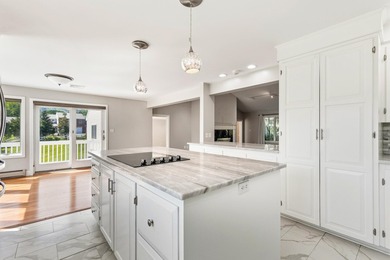 Experience the best of one-floor living in this expansive - photo 31